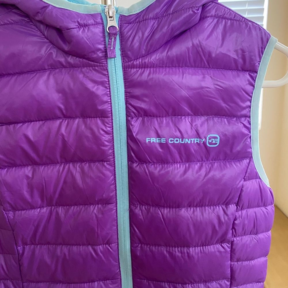 Free country purple vest with hood size L(14/16) - Picture 3 of 12